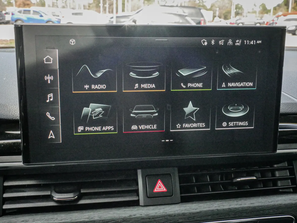 2022 Audi A4 allroad Premium thumbnail 22