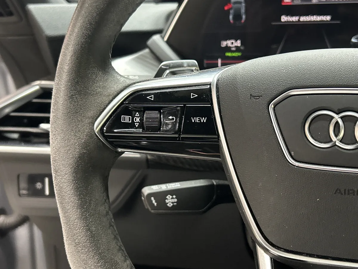 2022 Audi e-tron GT Premium Plus thumbnail 19