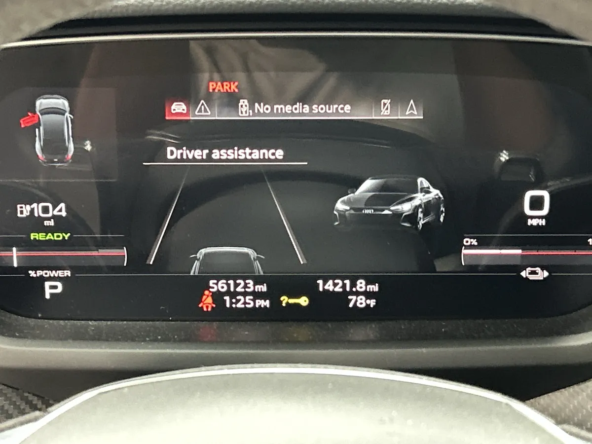 2022 Audi e-tron GT Premium Plus thumbnail 22