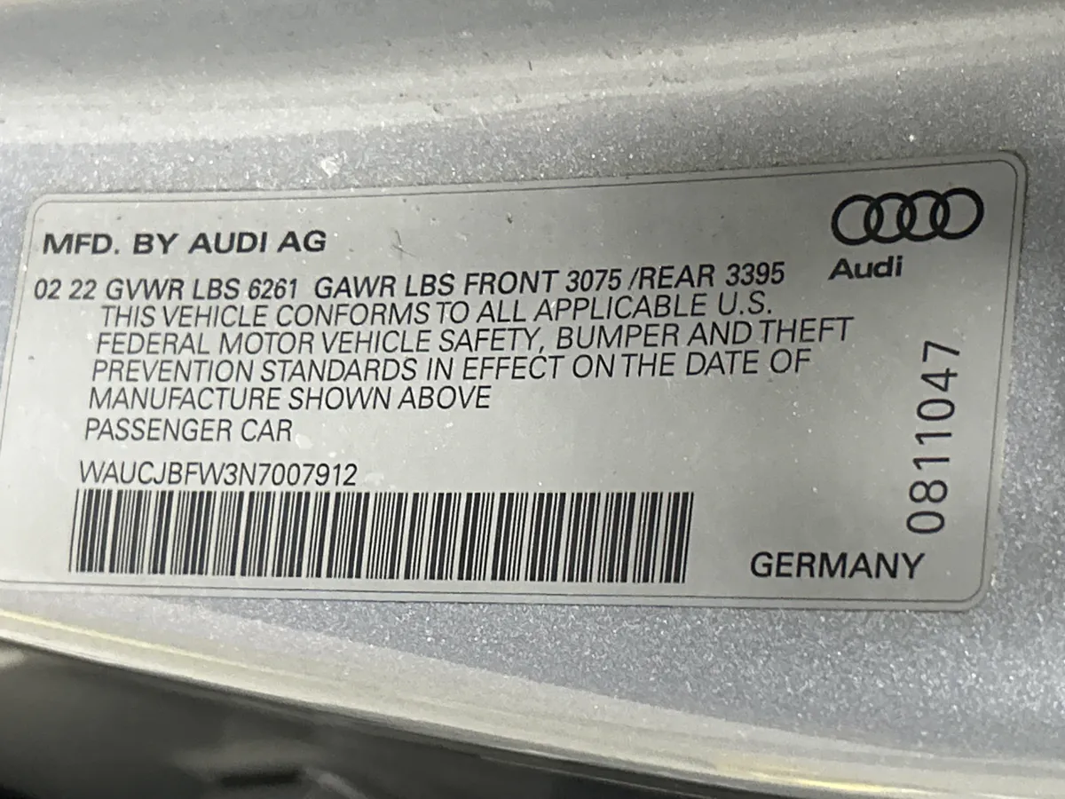 2022 Audi e-tron GT Premium Plus thumbnail 35