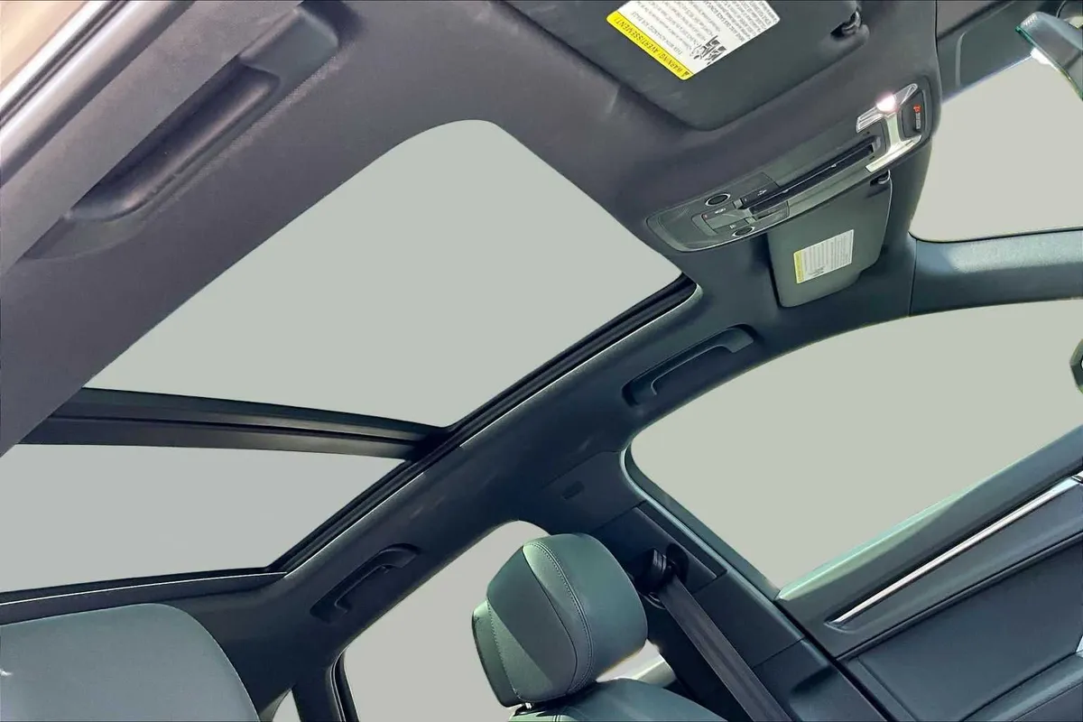 2022 Audi Q3 S line Premium Plus thumbnail 14