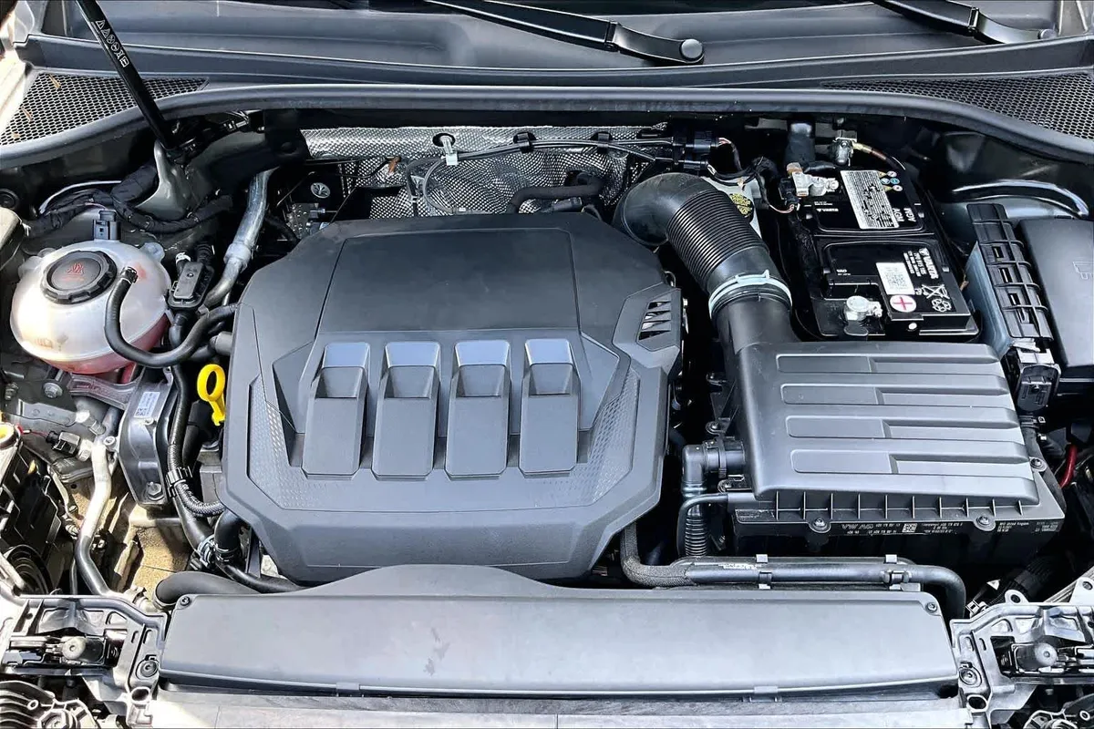 2022 Audi Q3 S line Premium Plus thumbnail 32