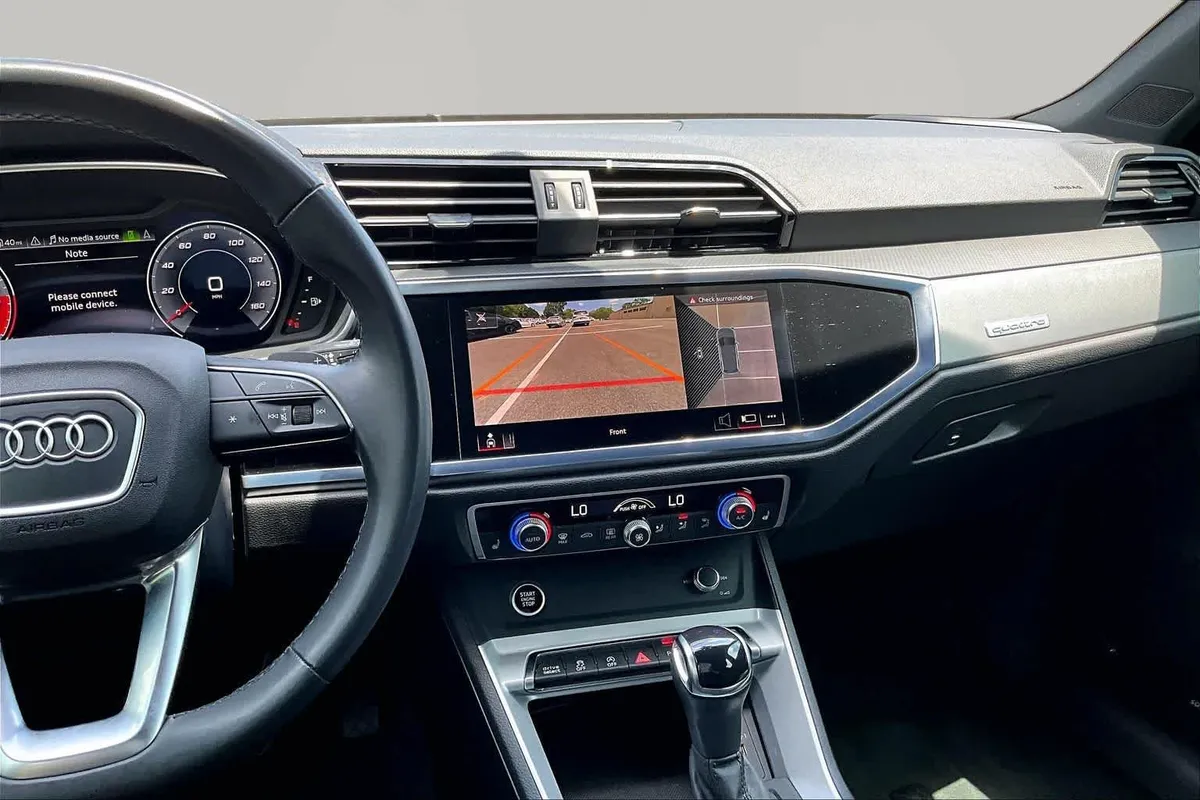 2022 Audi Q3 S line Premium Plus thumbnail 7
