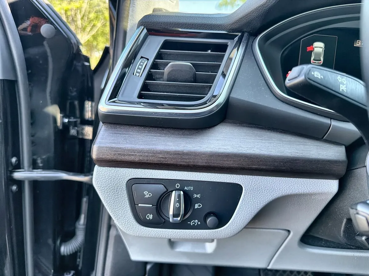 2022 Audi Q5 Premium Plus 40 TFSI quattro S tronic thumbnail 15