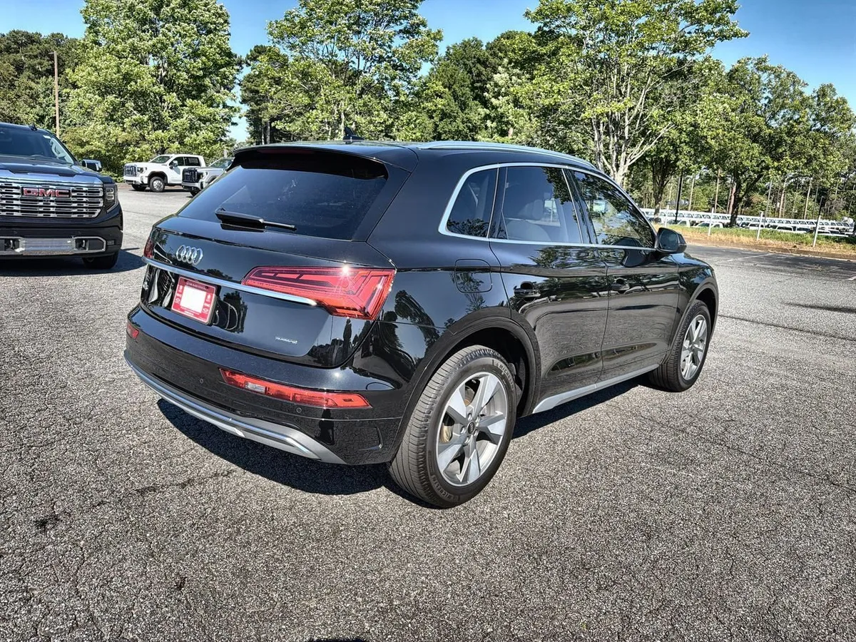 2022 Audi Q5 Premium Plus 40 TFSI quattro S tronic thumbnail 8