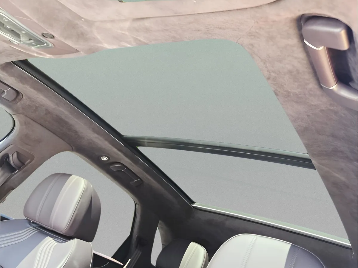 2022 Bentley Bentayga S thumbnail 53
