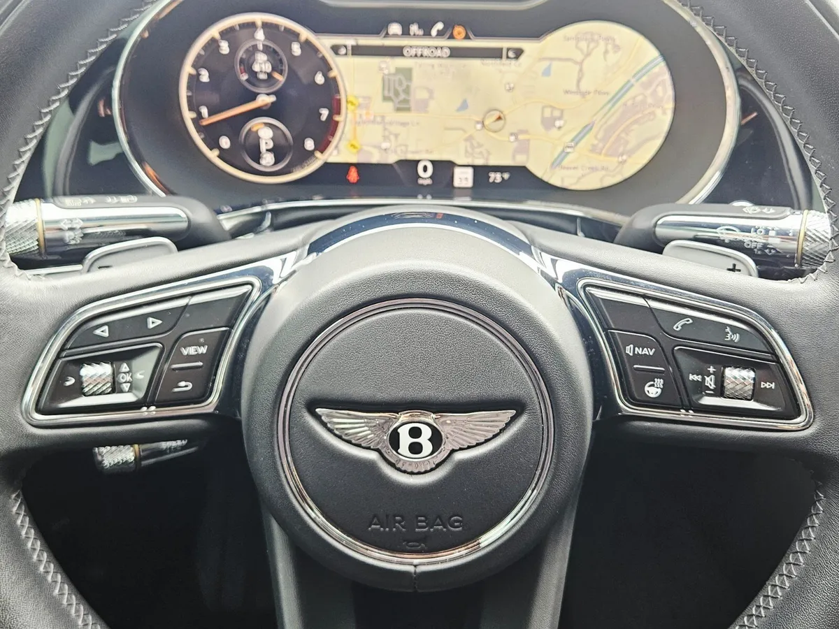 2022 Bentley Flying Spur V8 thumbnail 48
