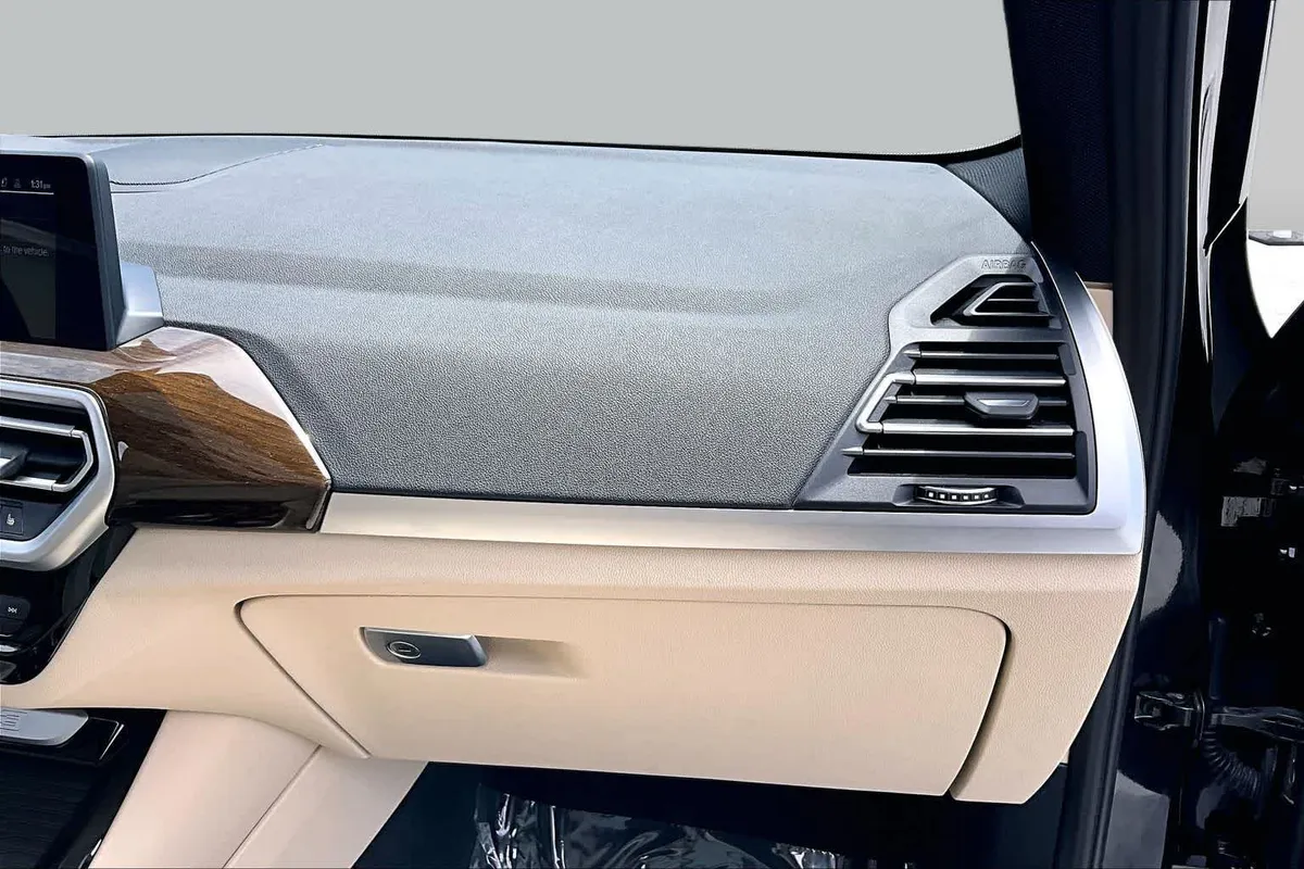 2022 BMW X3 sDrive30i sDrive30i thumbnail 26