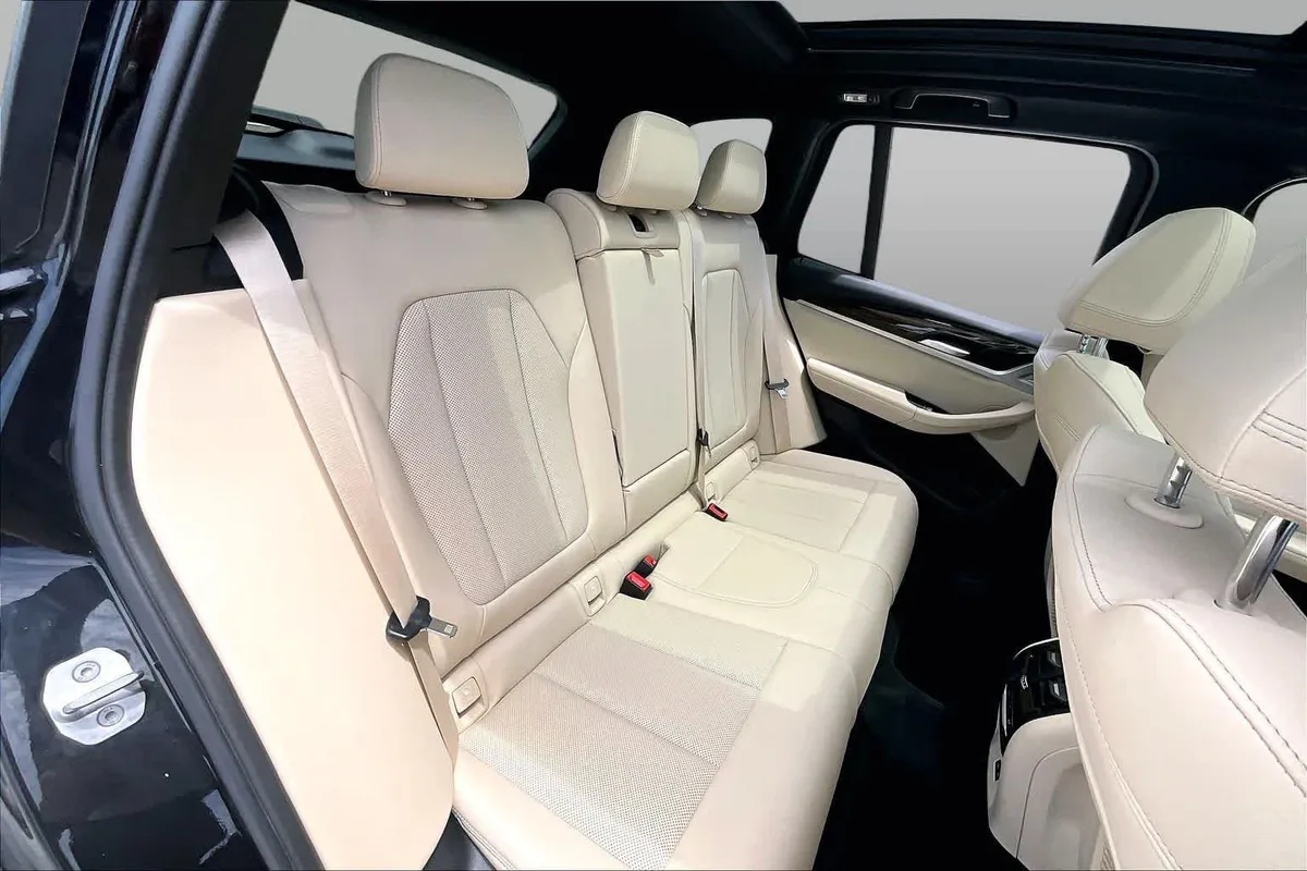 2022 BMW X3 sDrive30i sDrive30i thumbnail 27