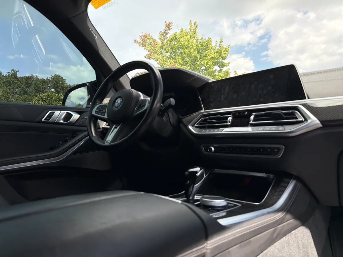 2022 BMW X5 M50i thumbnail 5
