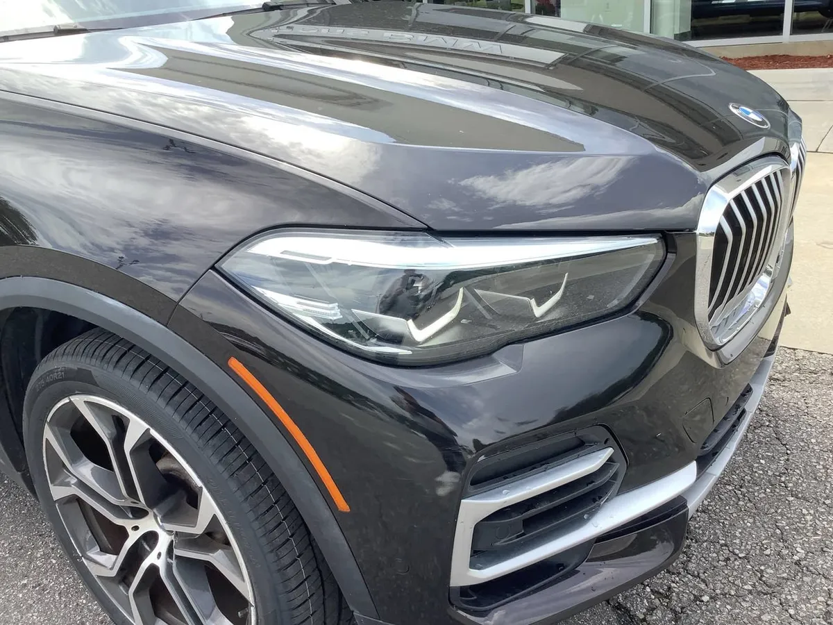 2022 BMW X5 sDrive40i thumbnail 11