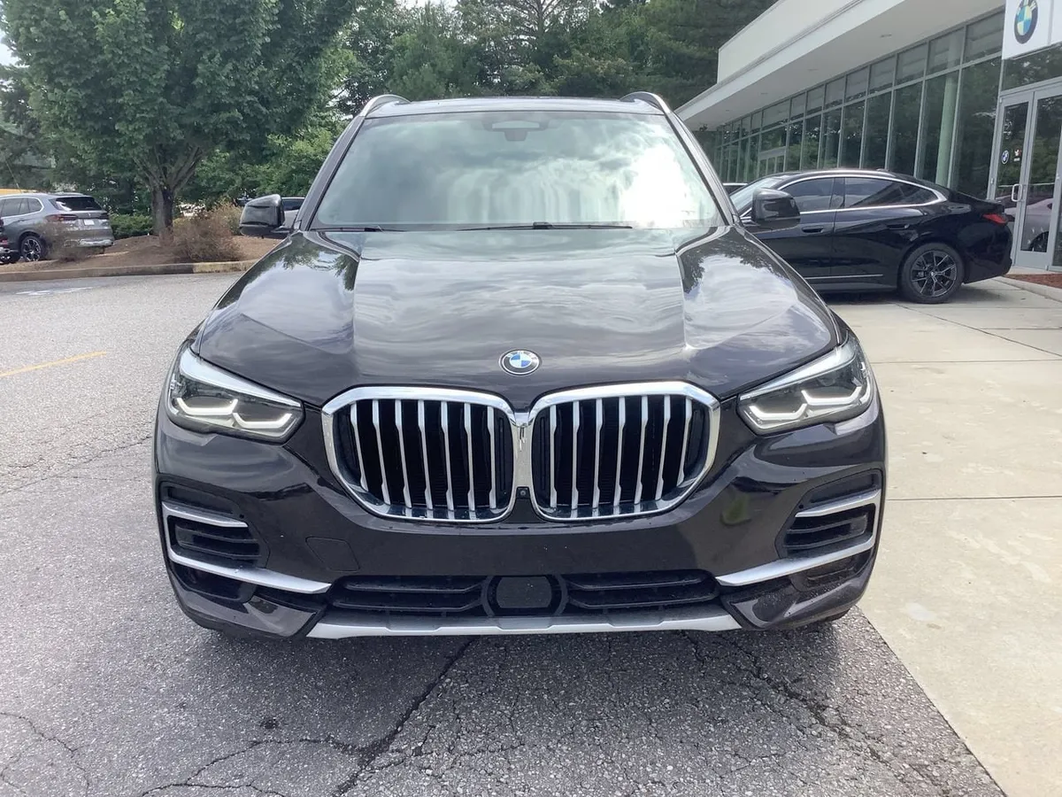 2022 BMW X5 sDrive40i thumbnail 3