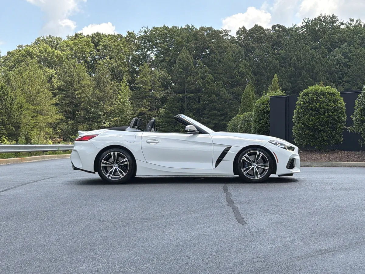 2022 BMW Z4 sDriveM40i thumbnail 4