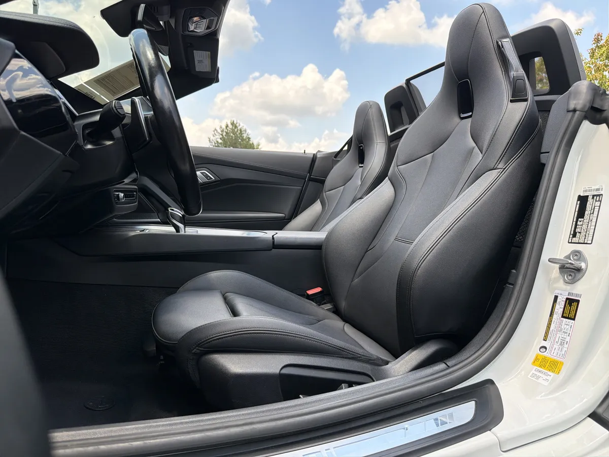 2022 BMW Z4 sDriveM40i thumbnail 6