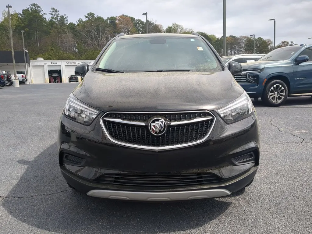 2022 Buick Encore Preferred thumbnail 2
