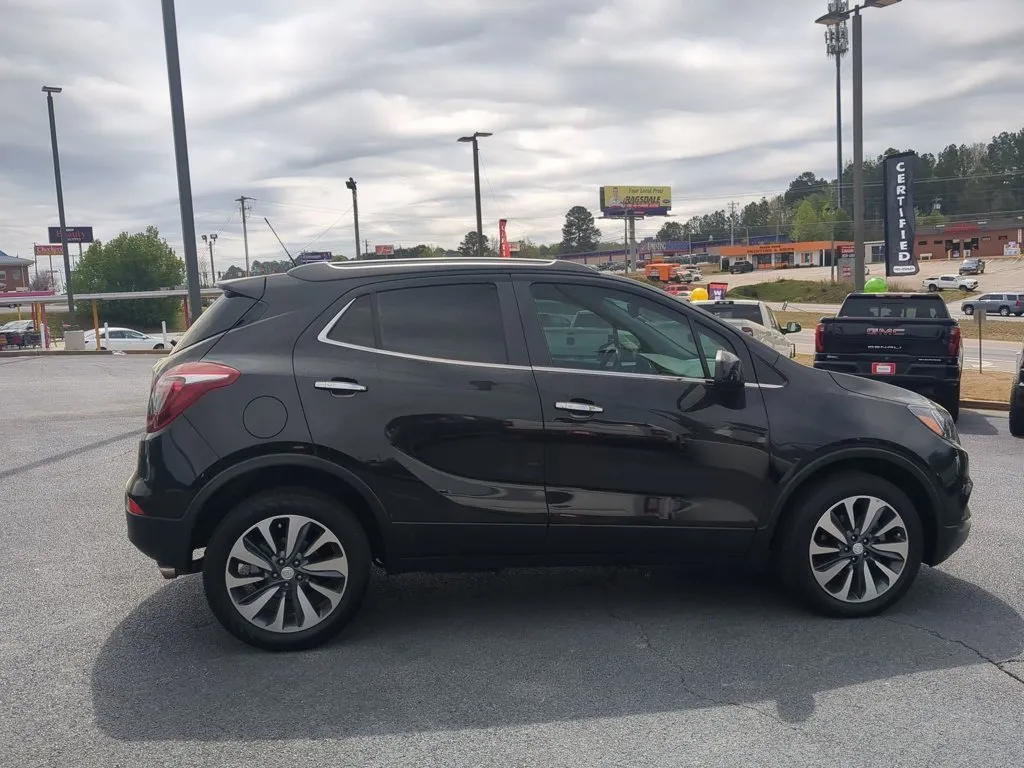2022 Buick Encore Preferred thumbnail 4