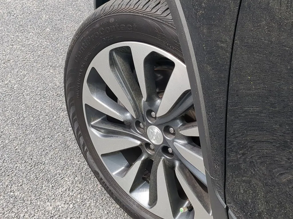 2022 Buick Encore Preferred thumbnail 9