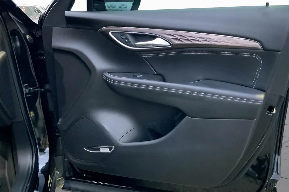 2022 Buick Envision Avenir thumbnail 22