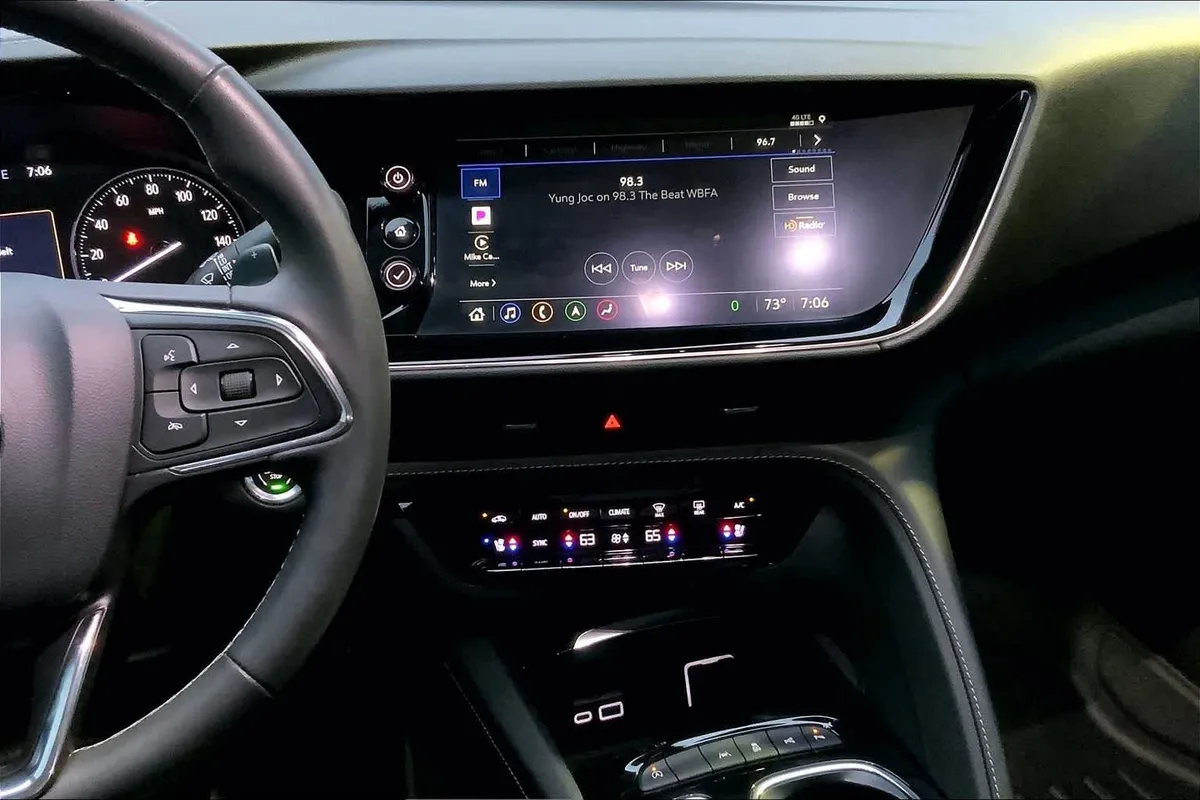 2022 Buick Envision Avenir thumbnail 7