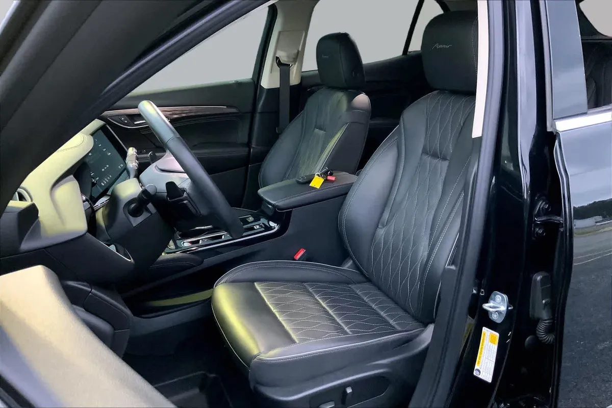 2022 Buick Envision Avenir thumbnail 8