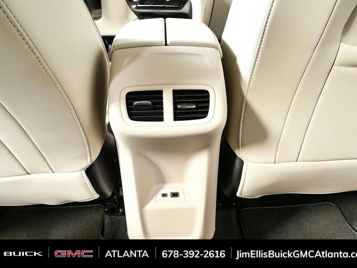 2022 Buick Envision Essence thumbnail 21