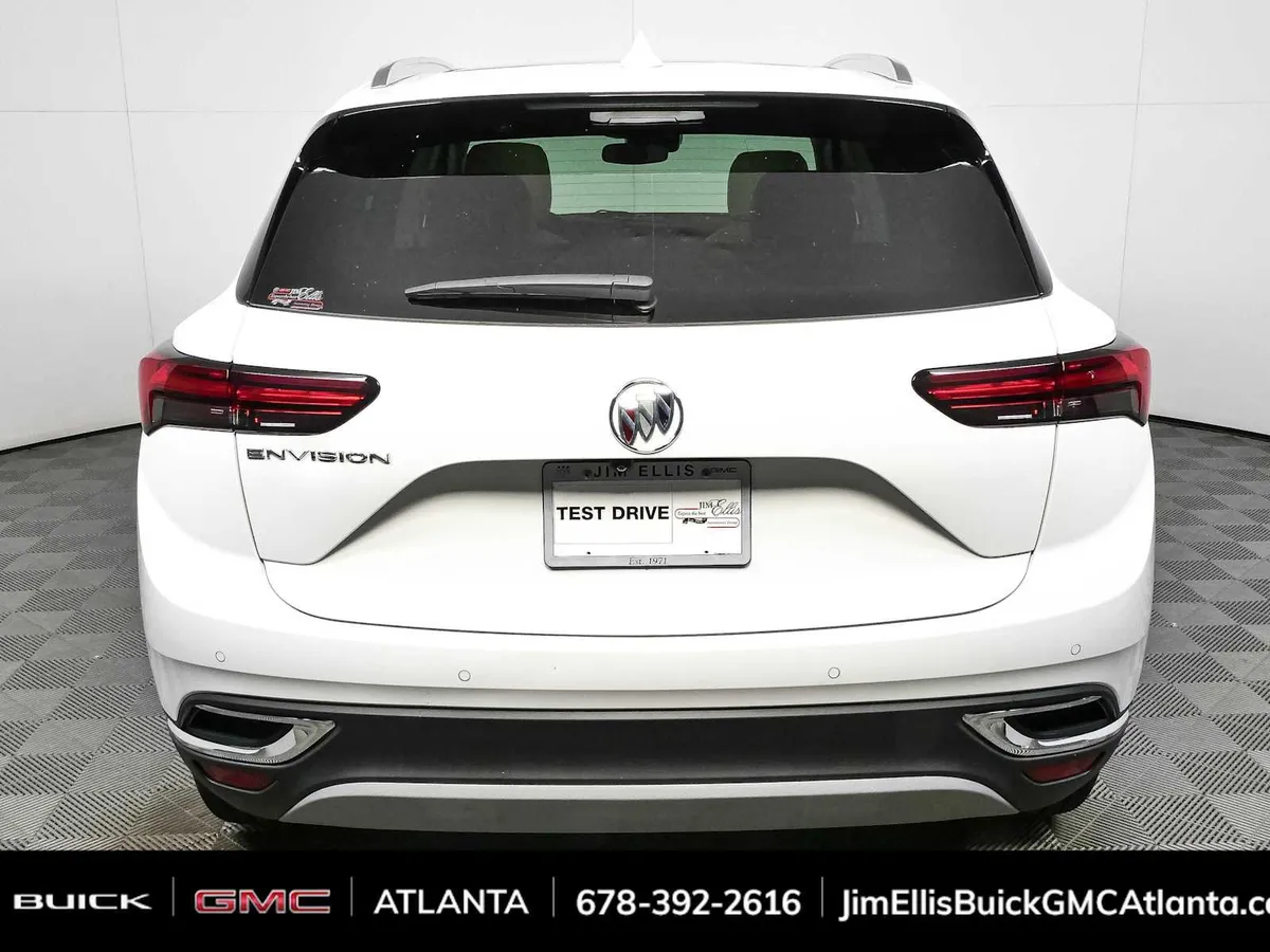 2022 Buick Envision Essence thumbnail 31