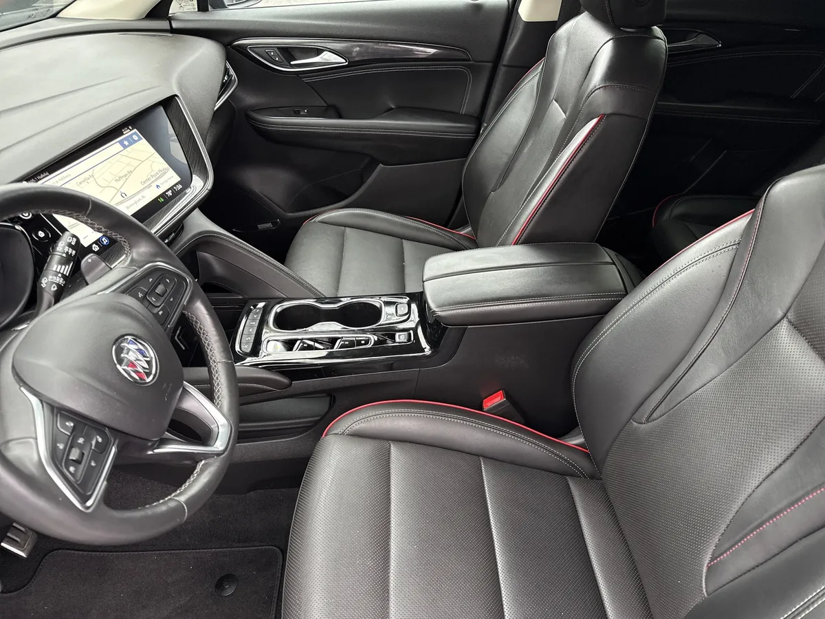 2022 Buick Envision Essence thumbnail 12