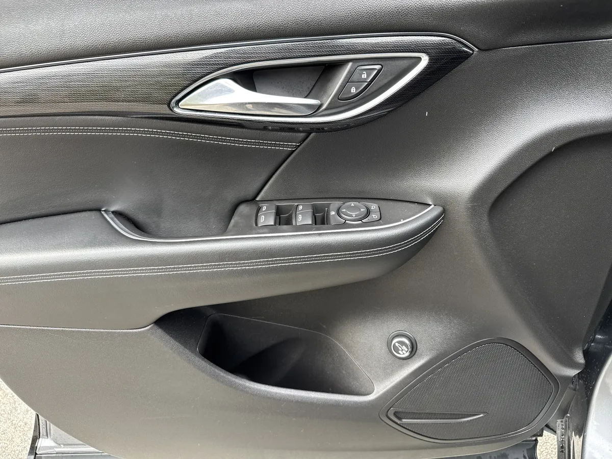 2022 Buick Envision Preferred thumbnail 13