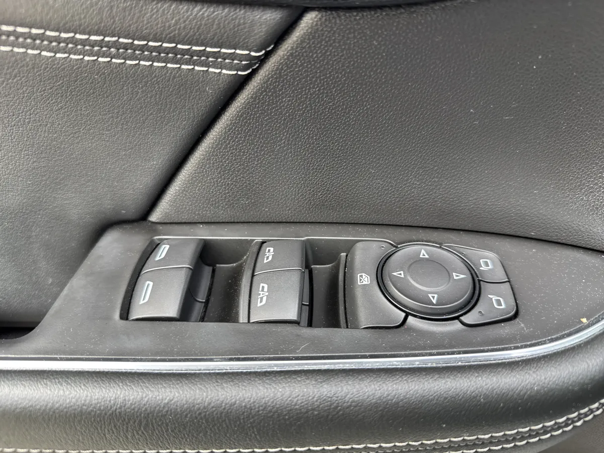 2022 Buick Envision Preferred thumbnail 14