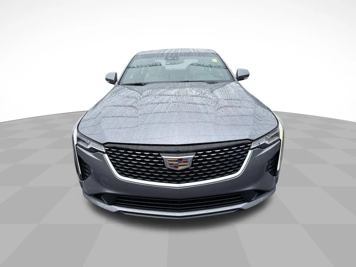2022 CADILLAC CT4 Premium Luxury thumbnail 2