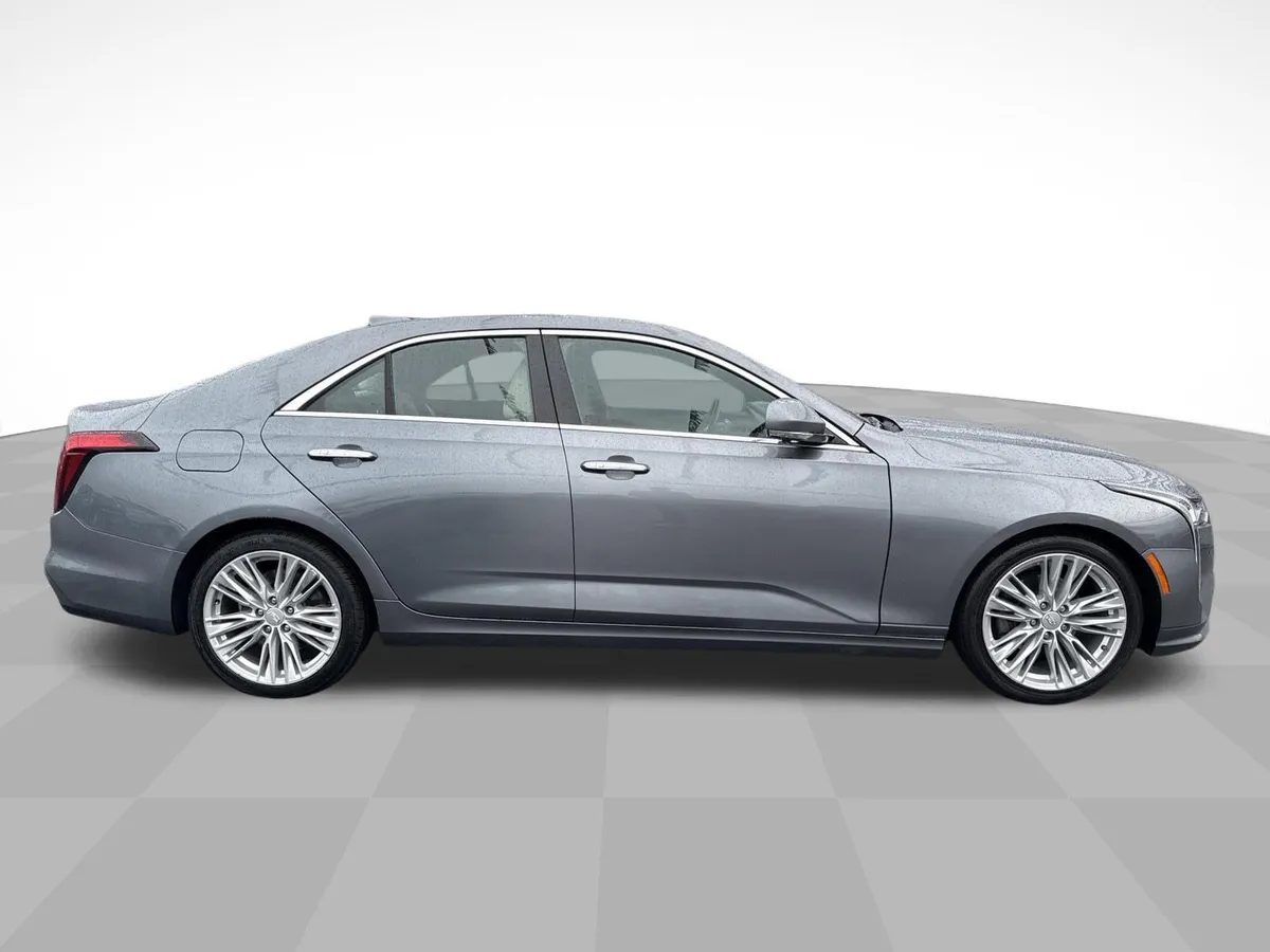 2022 CADILLAC CT4 Premium Luxury thumbnail 4