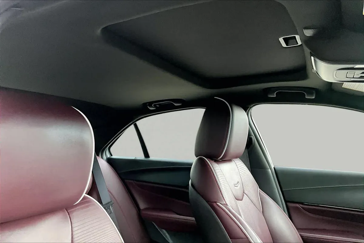 2022 Cadillac CT4-V thumbnail 14