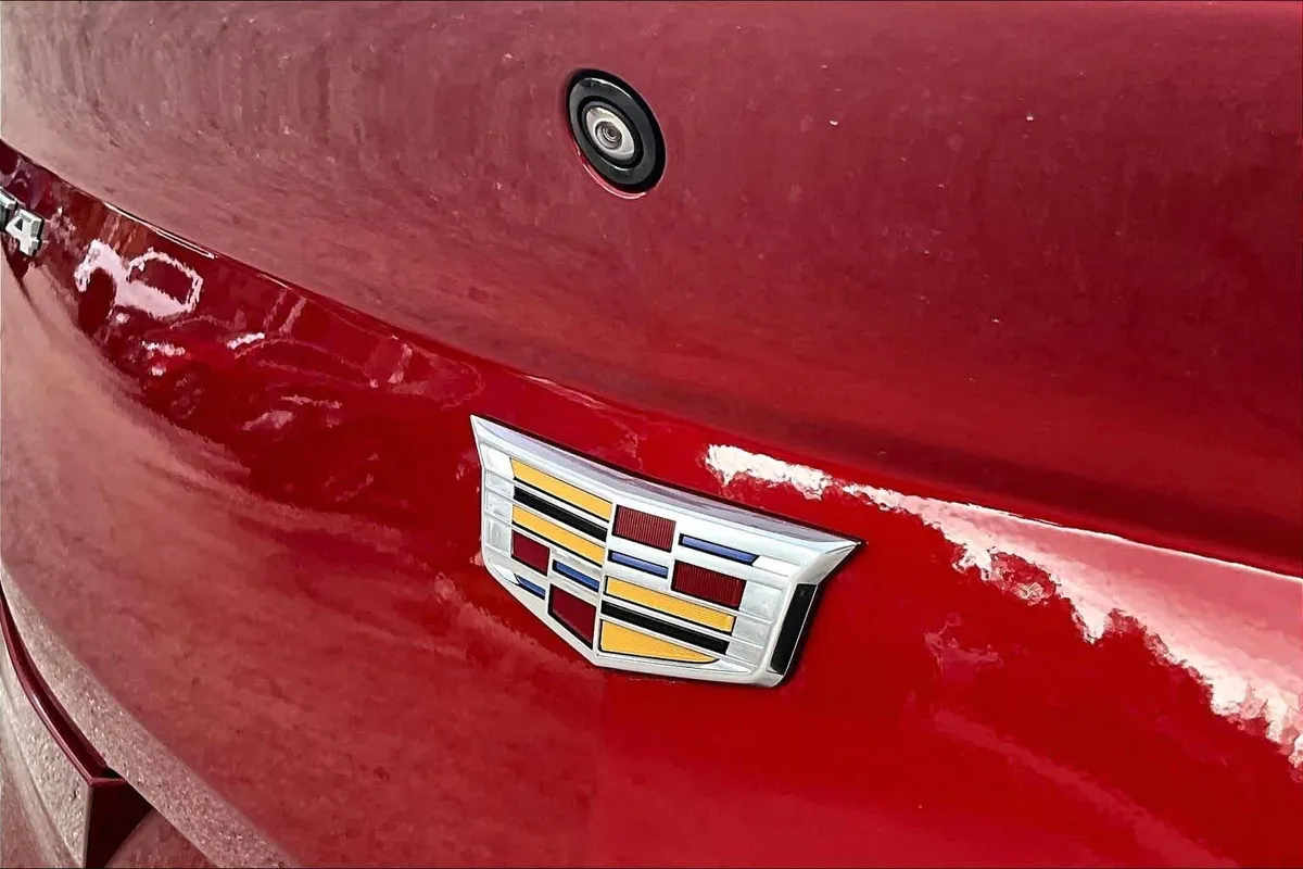 2022 Cadillac CT4-V thumbnail 31