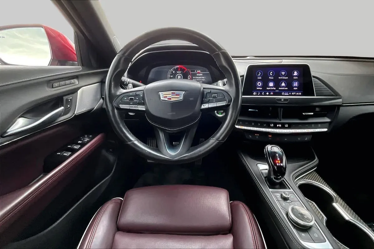 2022 Cadillac CT4-V thumbnail 6