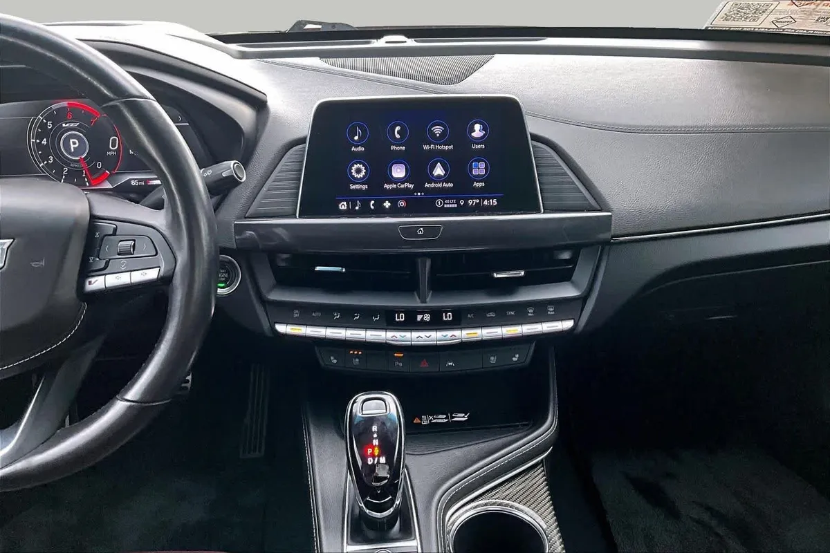 2022 Cadillac CT4-V thumbnail 7