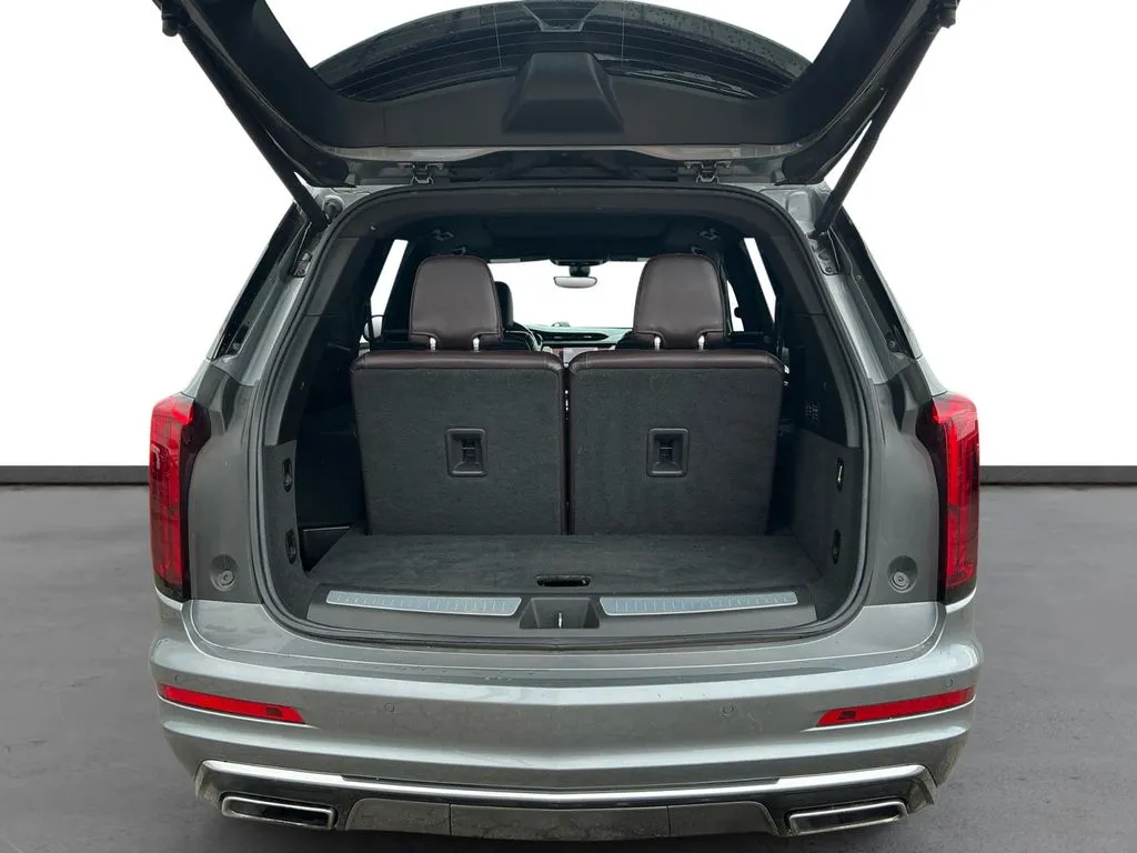 2022 Cadillac XT6 Premium Luxury thumbnail 24