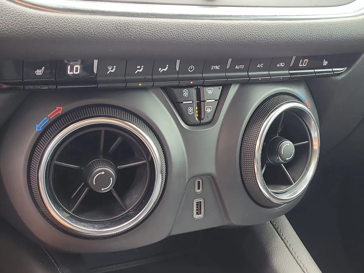 2022 Chevrolet Blazer LT w/2LT thumbnail 25