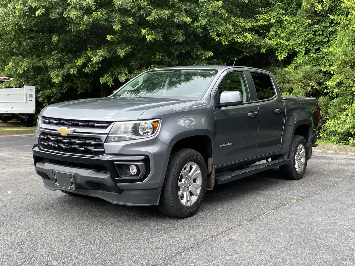 2022 Chevrolet Colorado 2WD LT thumbnail 4