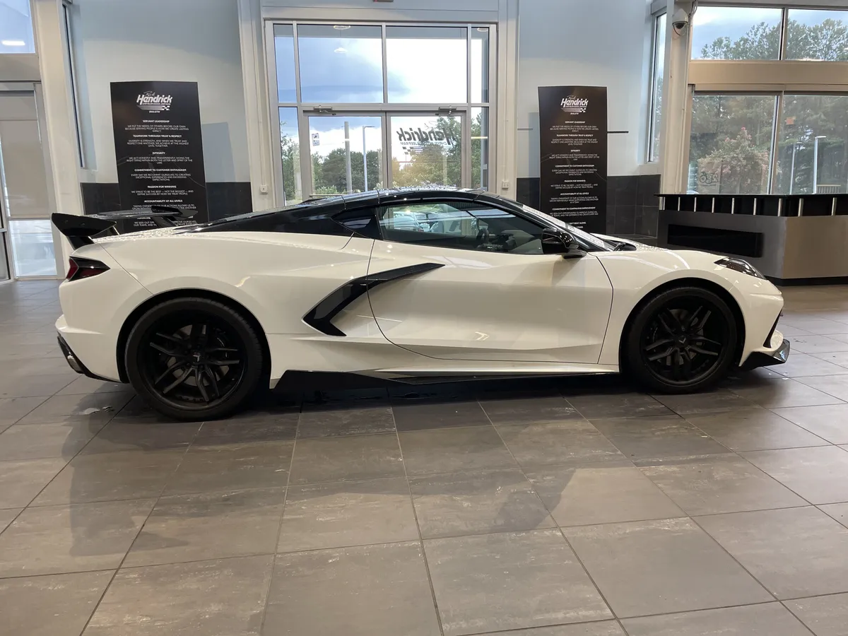 2022 Chevrolet Corvette 3LT thumbnail 10