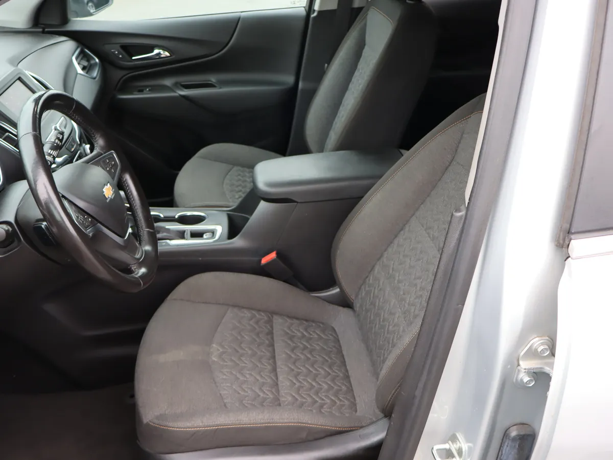 2022 Chevrolet Equinox LT thumbnail 15