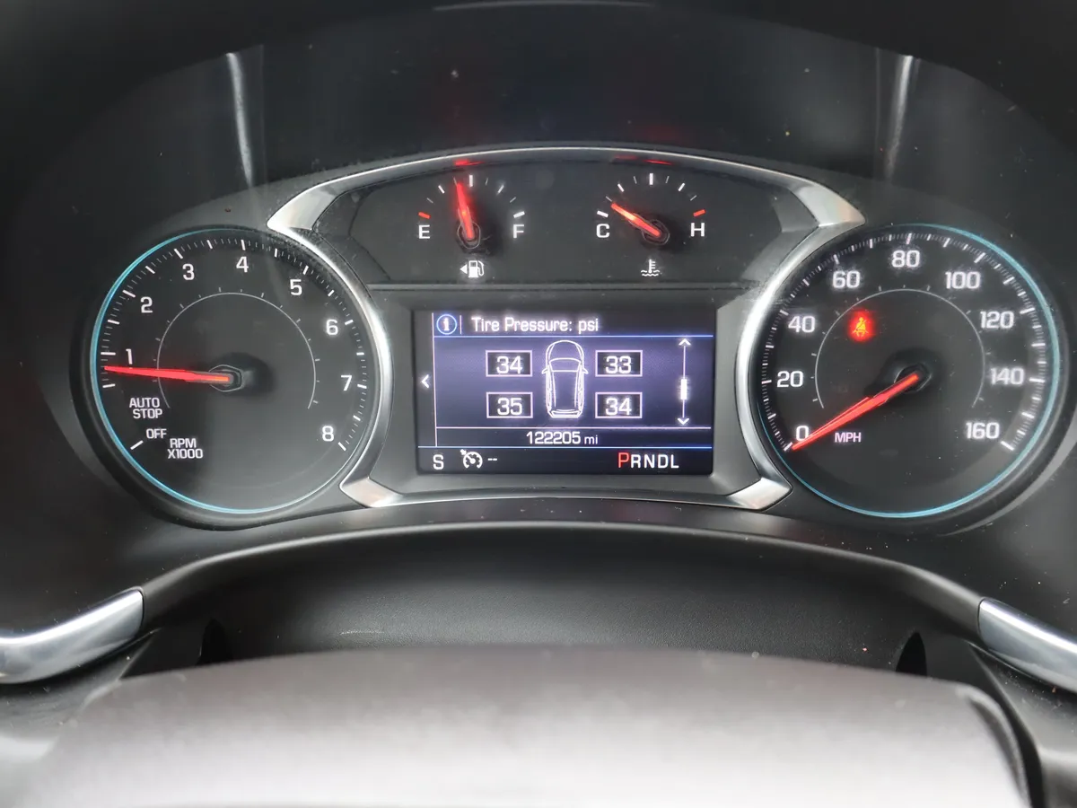 2022 Chevrolet Equinox LT thumbnail 21