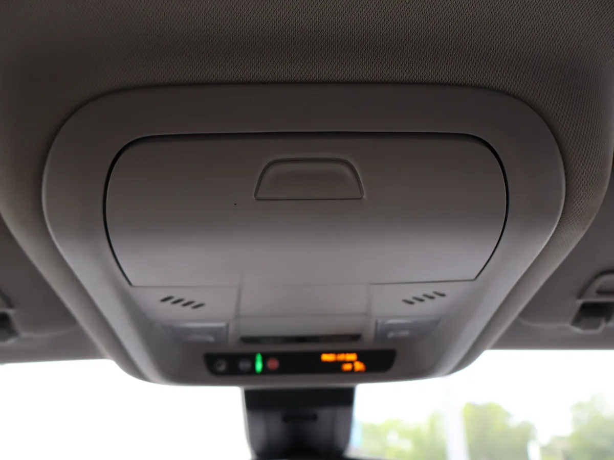 2022 Chevrolet Equinox LT thumbnail 27