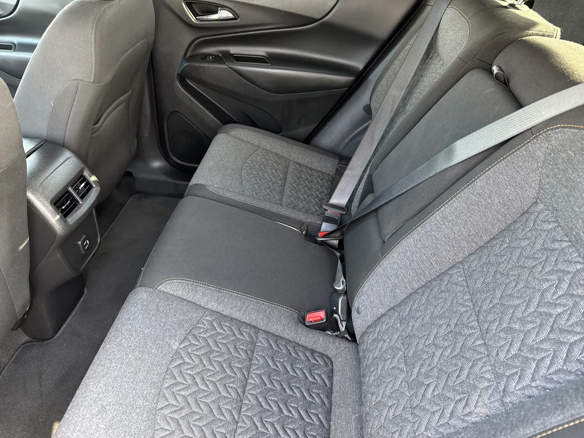 2022 Chevrolet Equinox LT thumbnail 16
