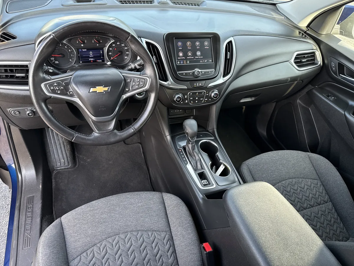 2022 Chevrolet Equinox LT thumbnail 17