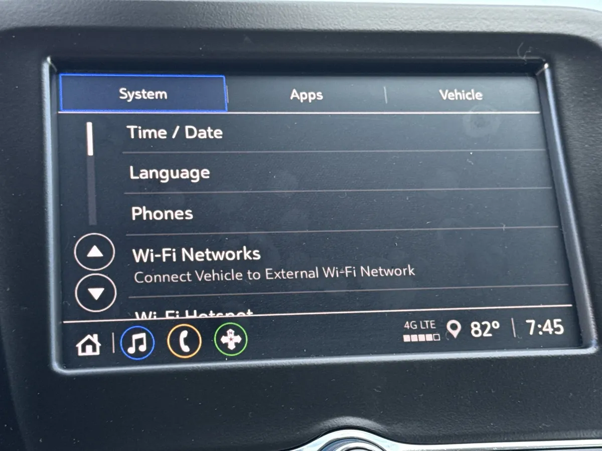 2022 Chevrolet Equinox LT thumbnail 25