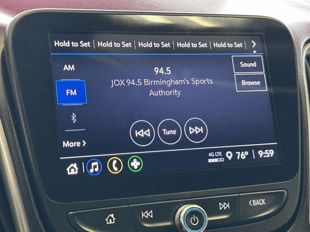 2022 Chevrolet Malibu LS thumbnail 23
