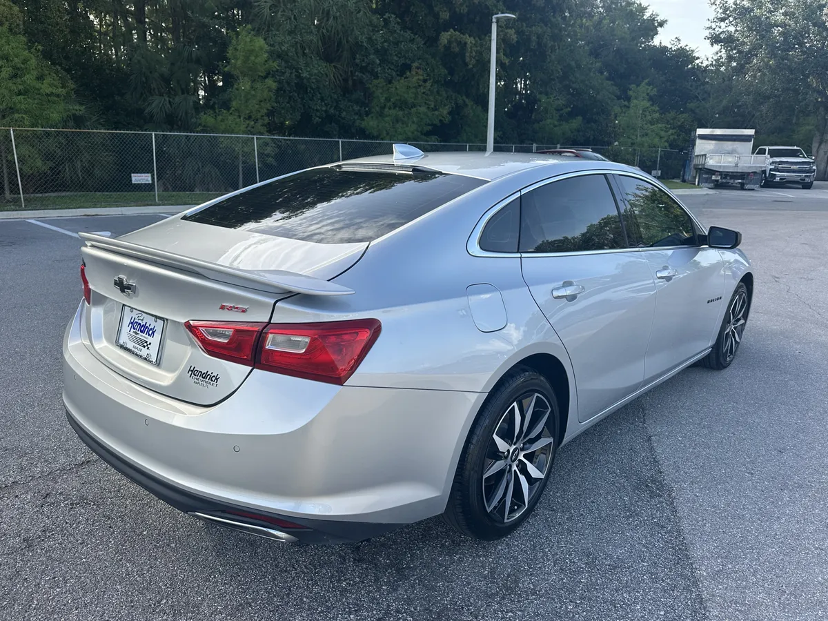 2022 Chevrolet Malibu RS thumbnail 8