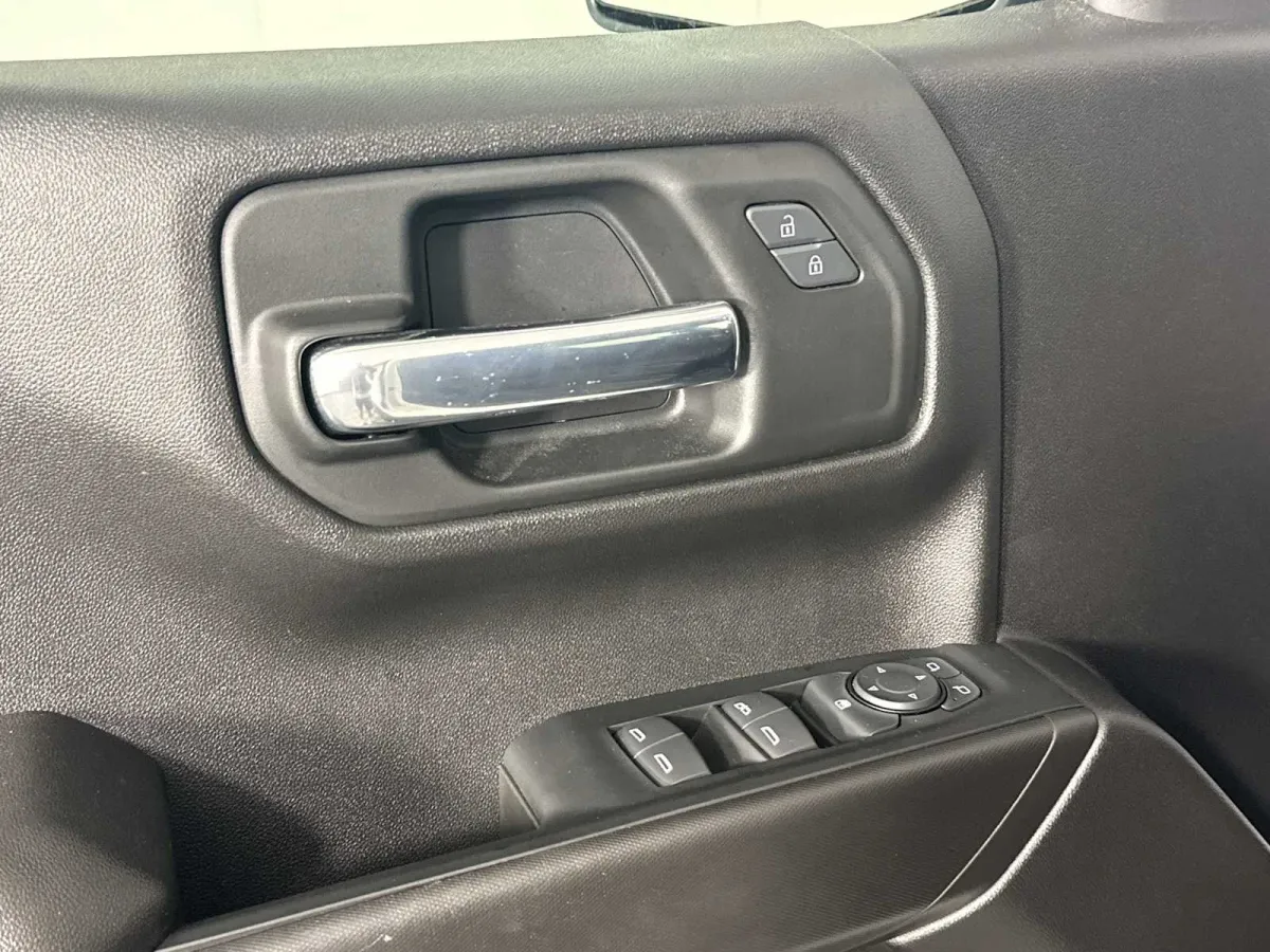 2022 Chevrolet Silverado 1500 Custom Trail Boss thumbnail 16