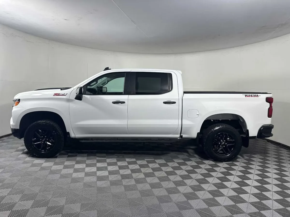 2022 Chevrolet Silverado 1500 Custom Trail Boss thumbnail 8