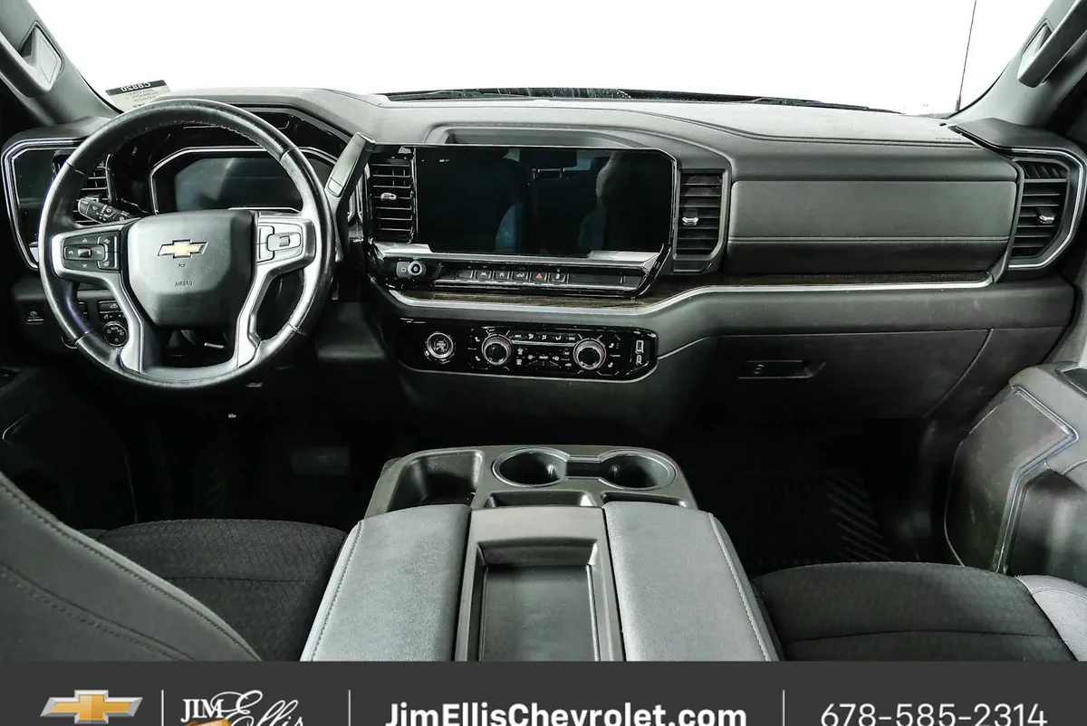 2022 Chevrolet Silverado 1500 LT thumbnail 18